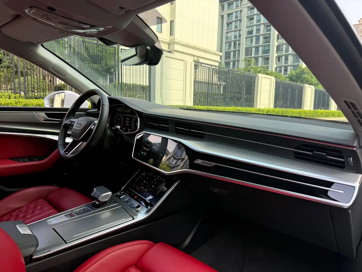 Audi A7 2023 Model 45 TFSI Premium Selection Edition фото 19