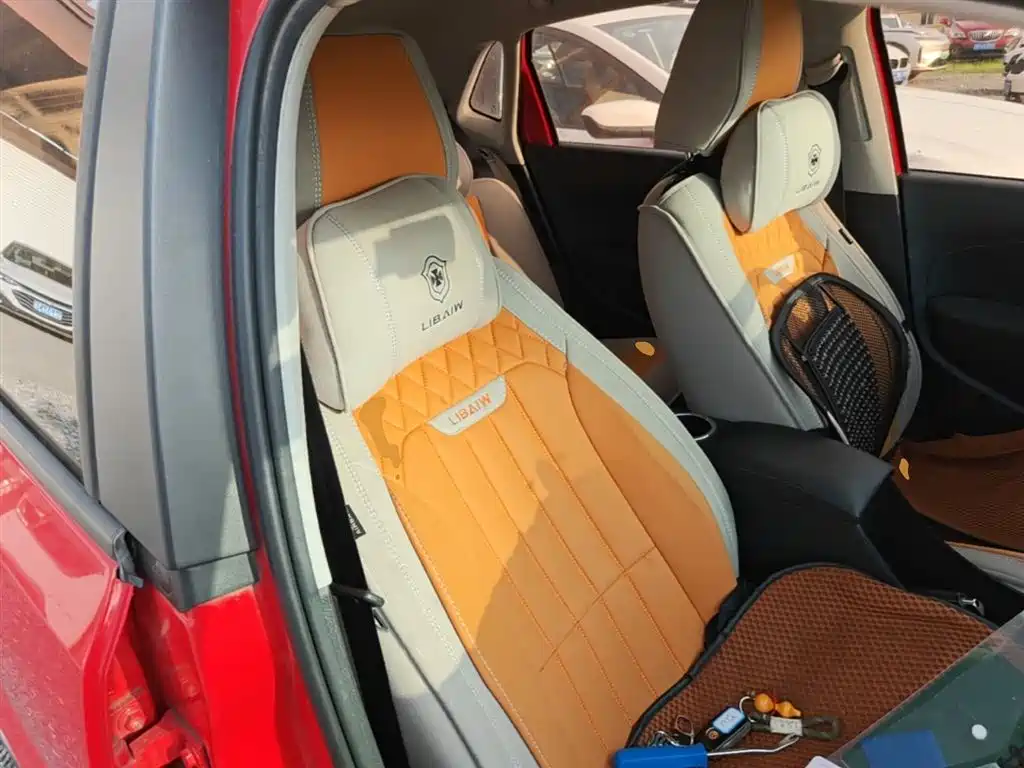 Volkswagen Polo 2016 1.6L Automatic Comfort фото 25