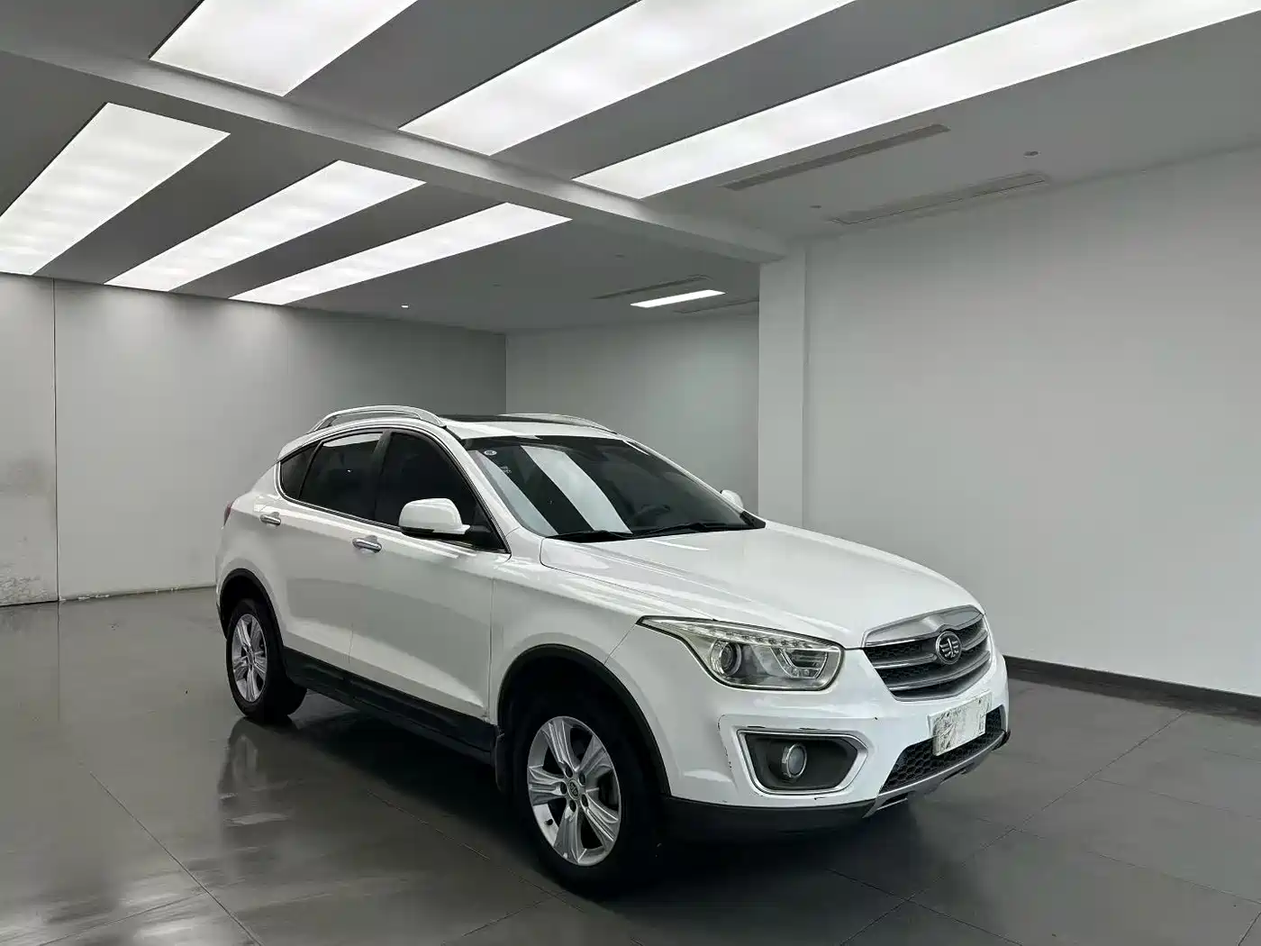 Besturn X80 2015 2015 2.0L Automatic Comfort