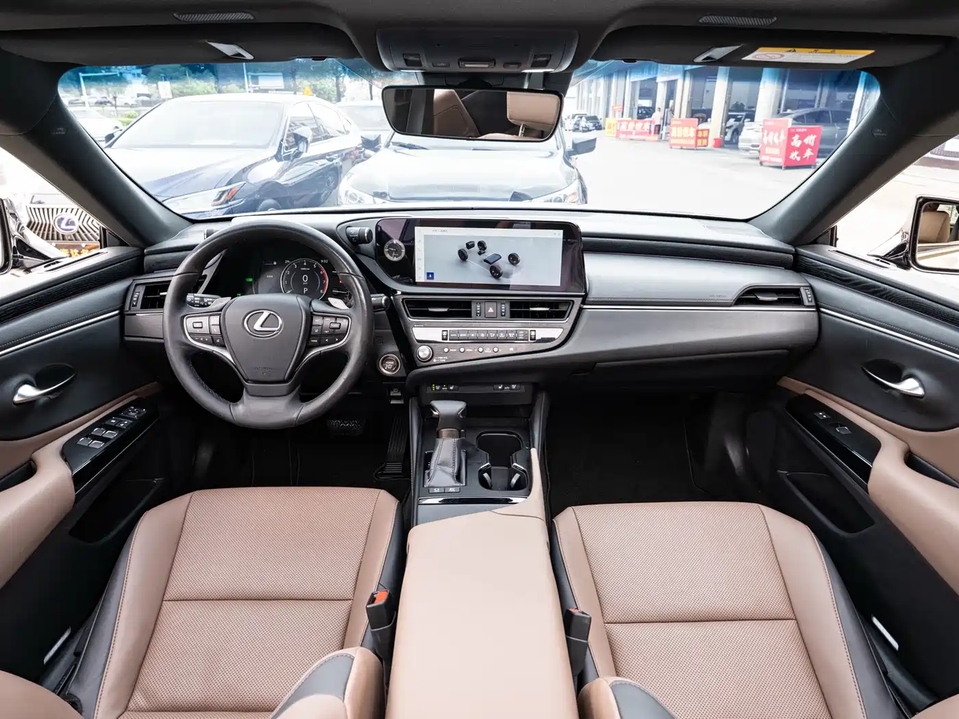 Lexus ES 2022 300h Ultimate Edition фото 13