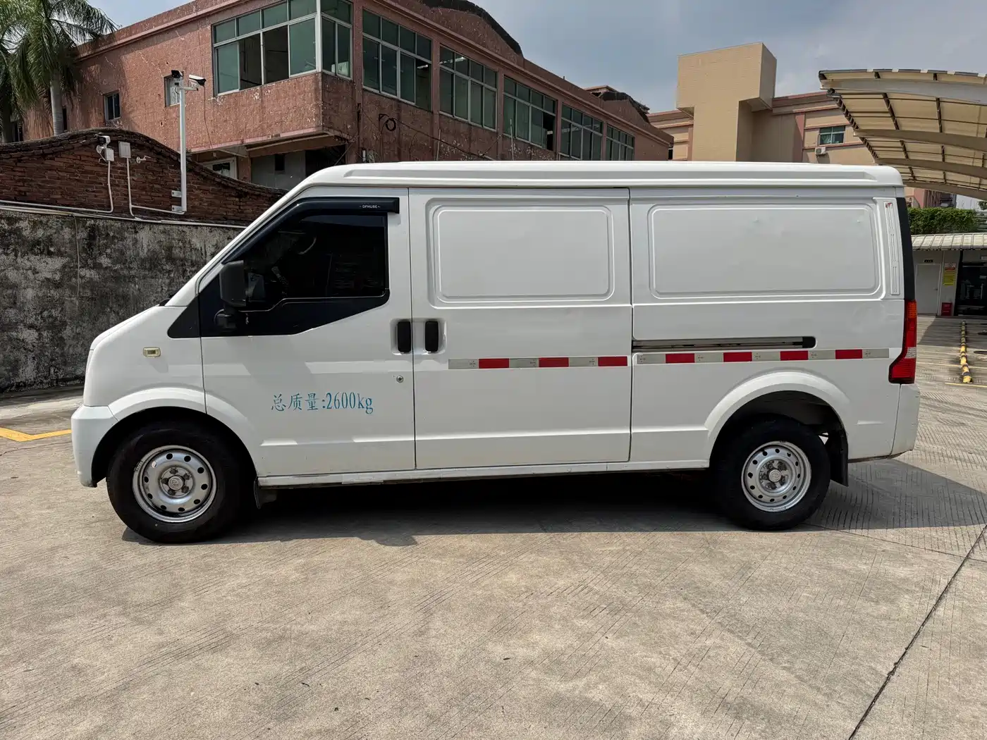 Ruichi New Energy EC35 2021 2021 EC35 II Standard Edition 38.7kWh