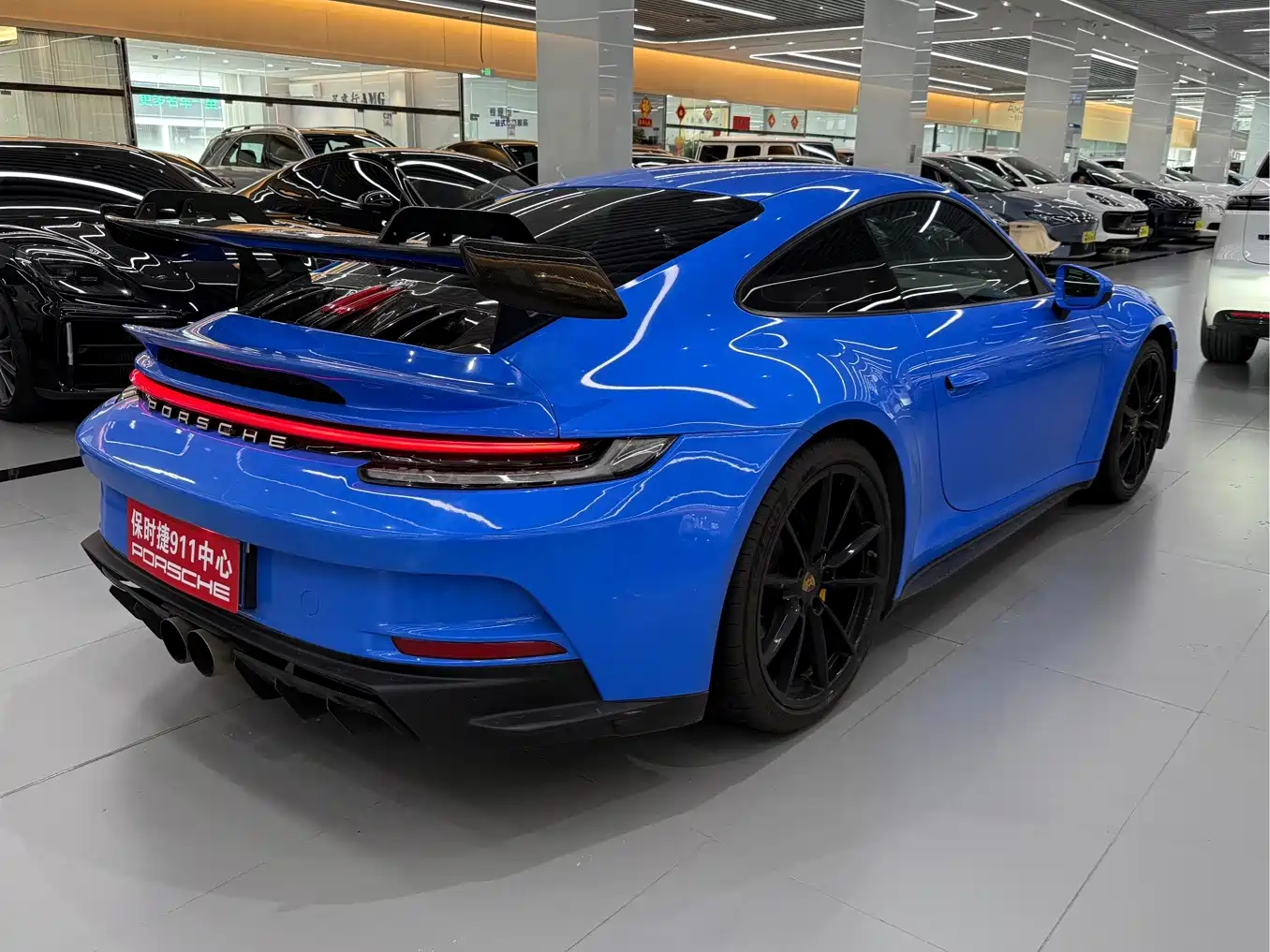 Фото 6 - Porsche 911