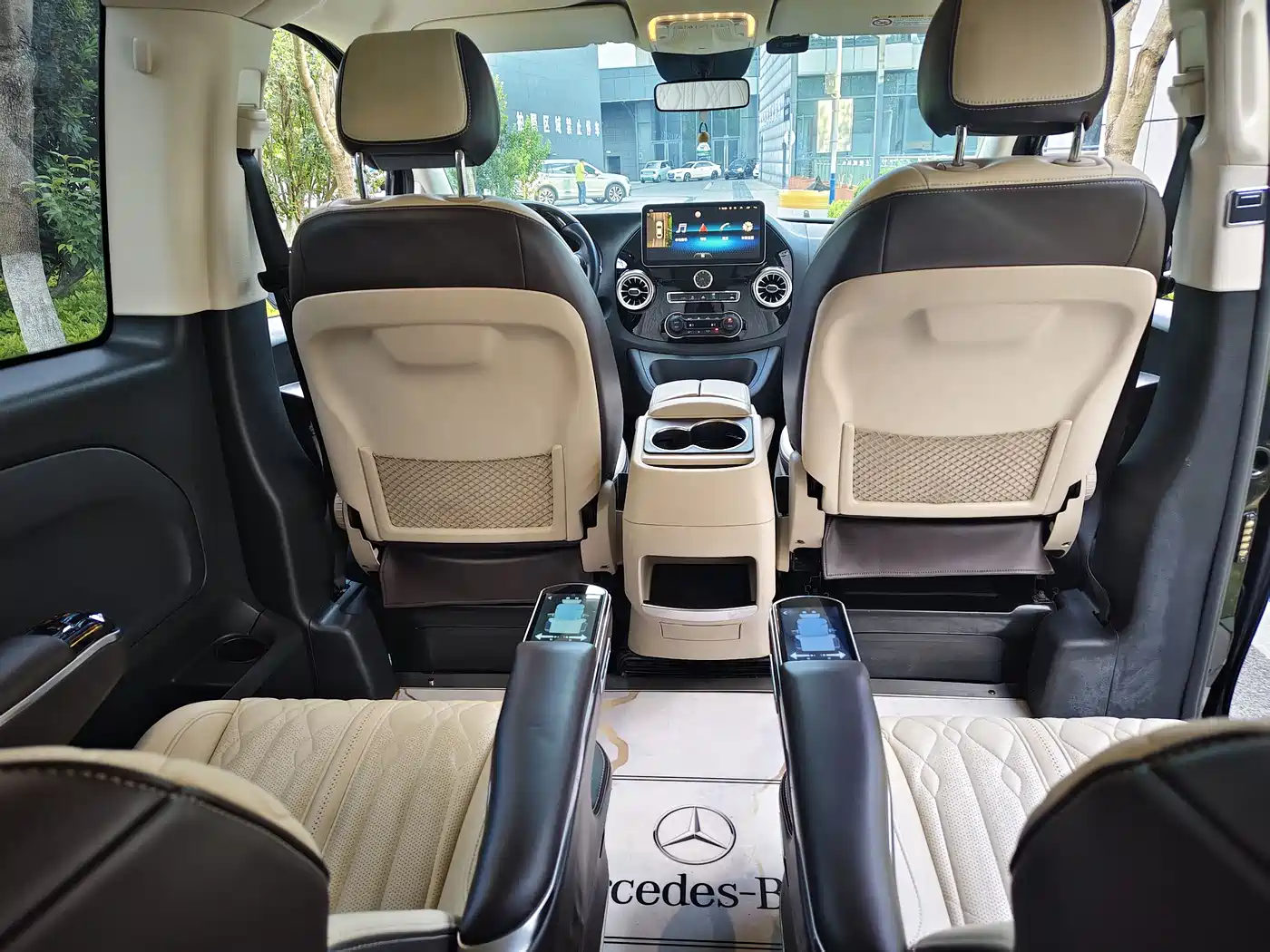 Mercedes-Benz Vito 2021 2.0T Elite 7-Seater фото 5