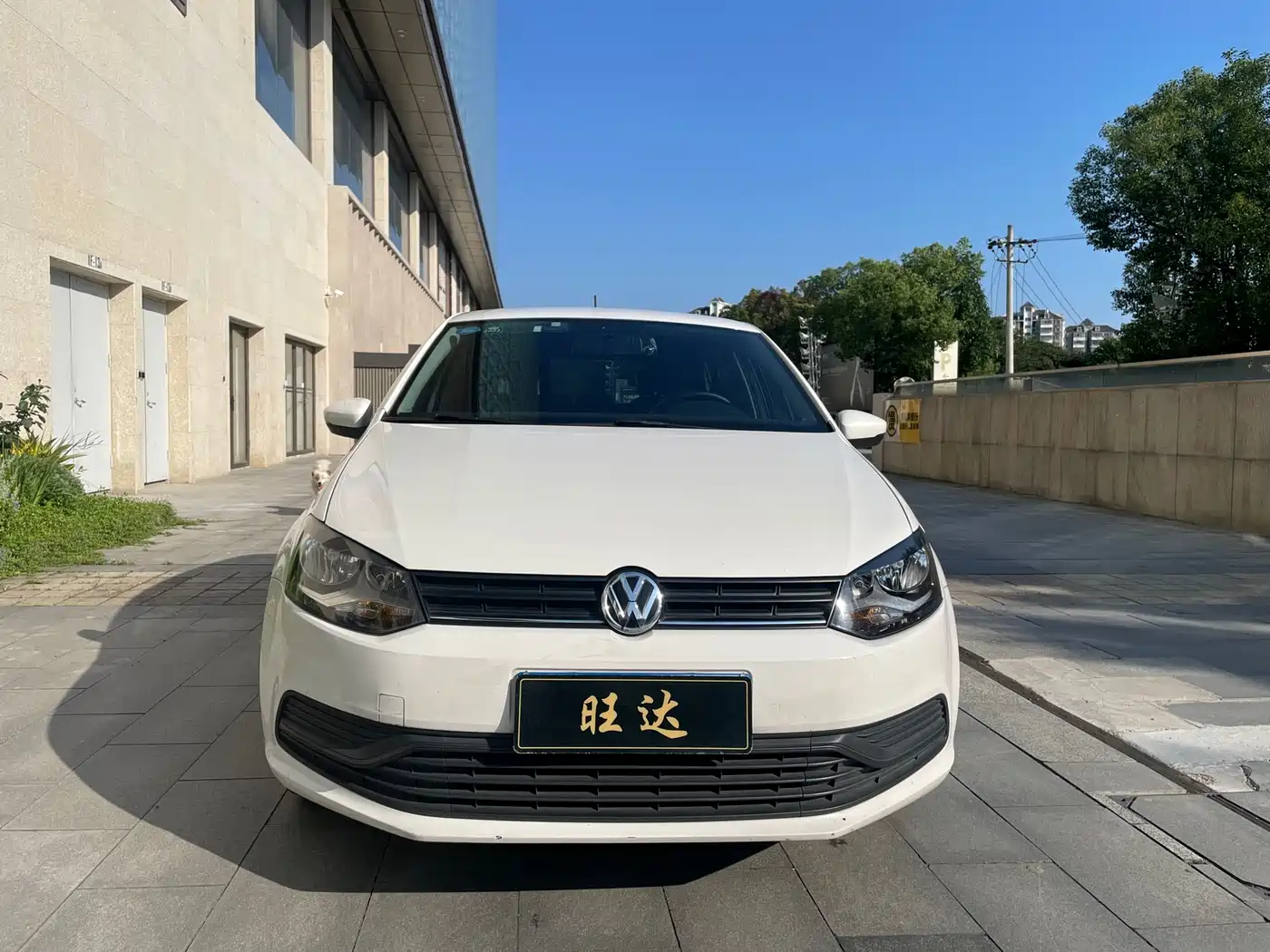 Volkswagen Polo 2018 1.5L Auto Safe Drive фото 2