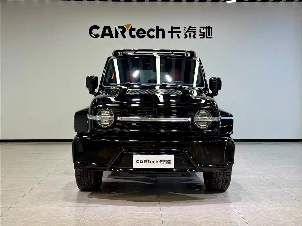CHAOJING AUTOMOBILE CO-CREATION TANK 300