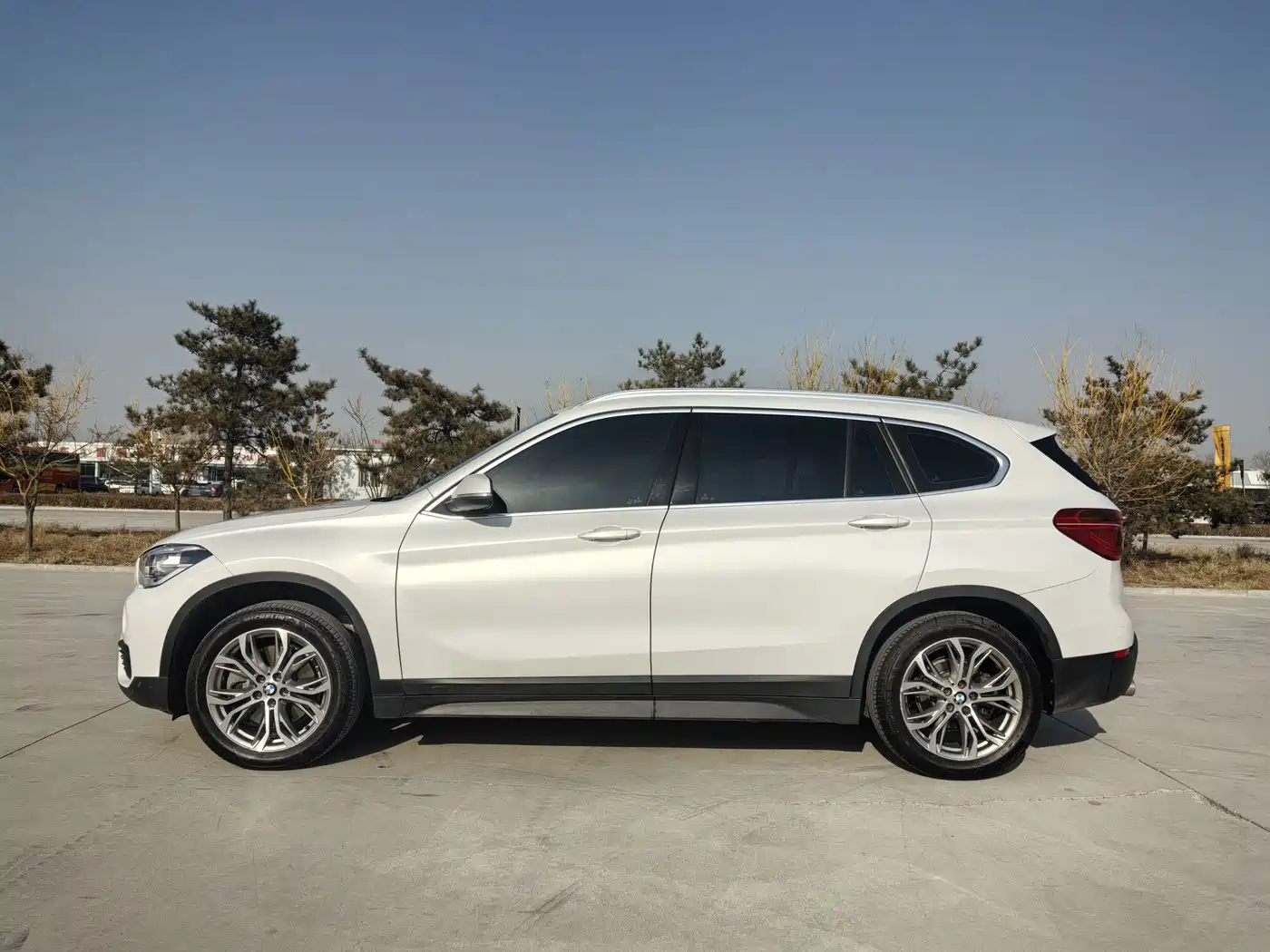 BMW X1 2019 sDrive20Li Leading Model фото 2