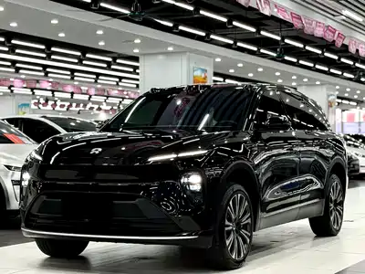 NIO ES8