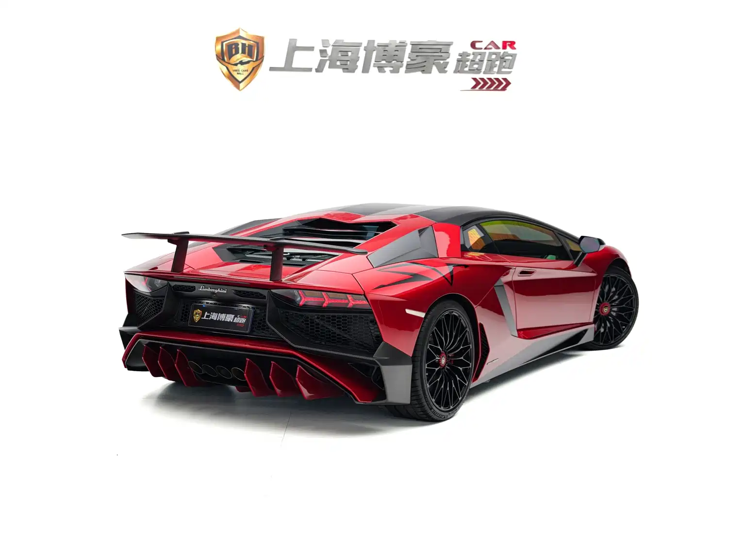 Фото 15 - Lamborghini Aventador