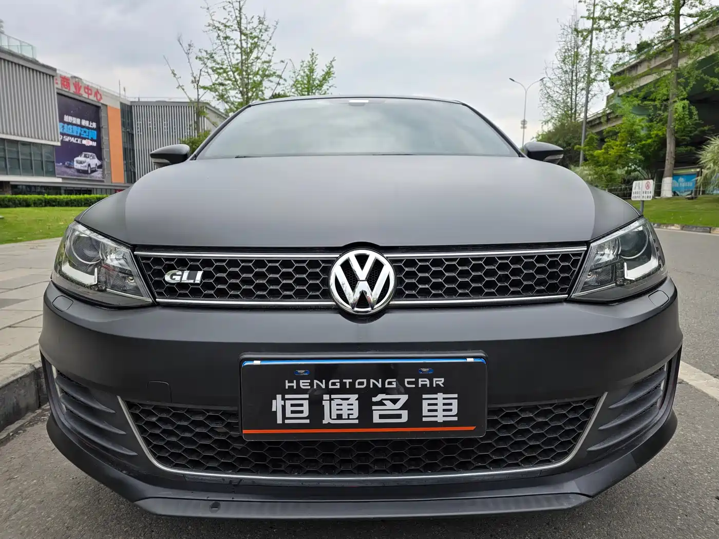 Volkswagen Sagitar 2013 2.0TSI GLI фото 2