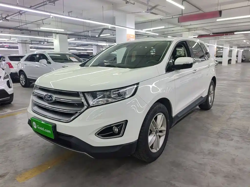 Фото 2 - Ford Edge