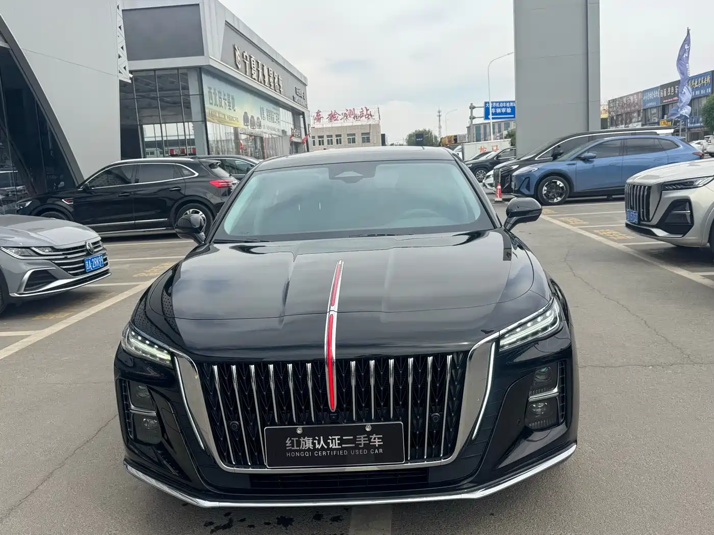 Hongqi H5 2024 2.0T Automatic Smart Connect Flag Smooth Edition фото 2