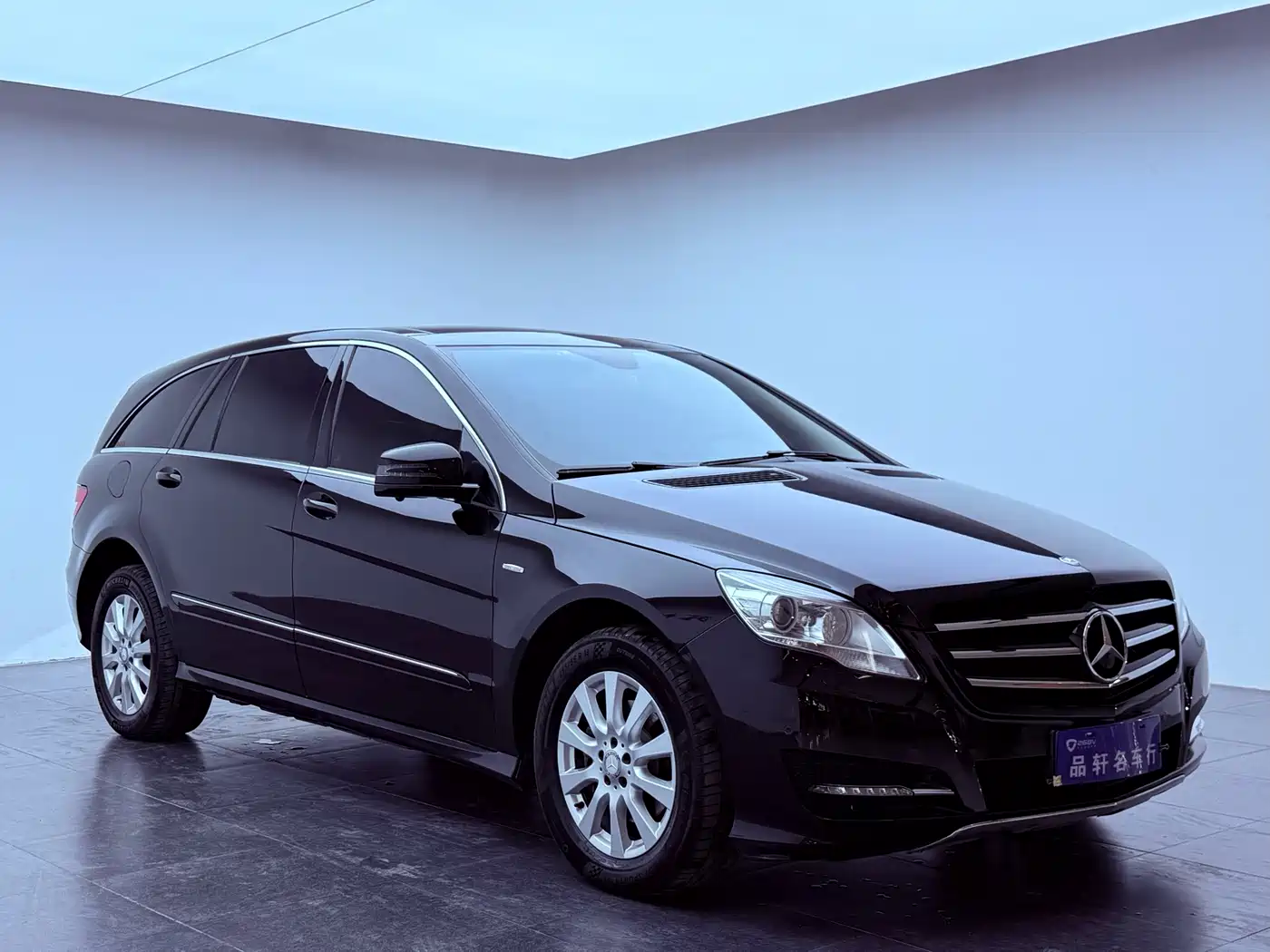 Mercedes-Benz R-Class 2017 R 320 4MATIC Business Collector's Edition фото 7
