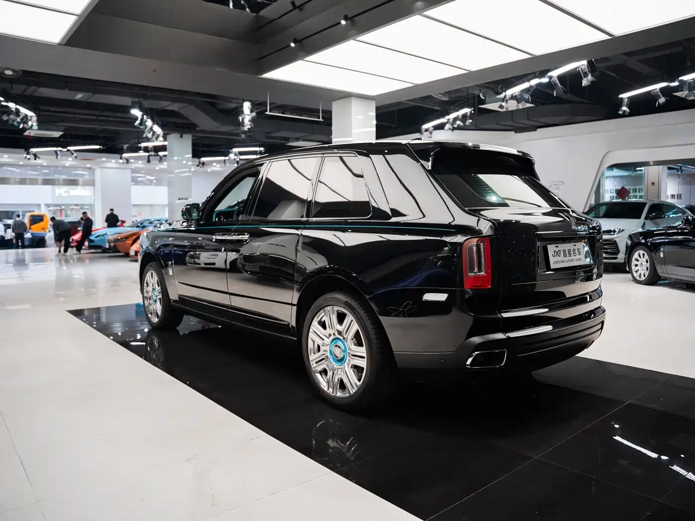 ROLLS-ROYCE CULLINAN