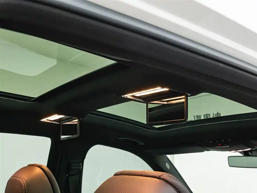 Mercedes-Benz GLC 2022 Facelift GLC 300 L 4MATIC Dynamic Collector's Edition фото 26
