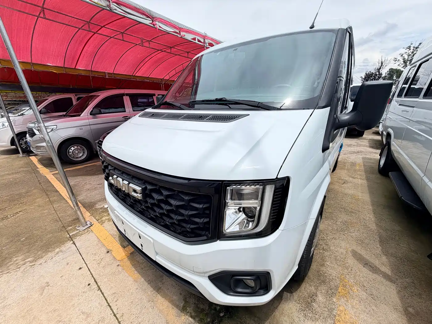 Jiangling JMC Fushun 2022 2022 2.0T Manual Multi-purpose Passenger Vehicle Short Wheelbase Low Roof 6-seater