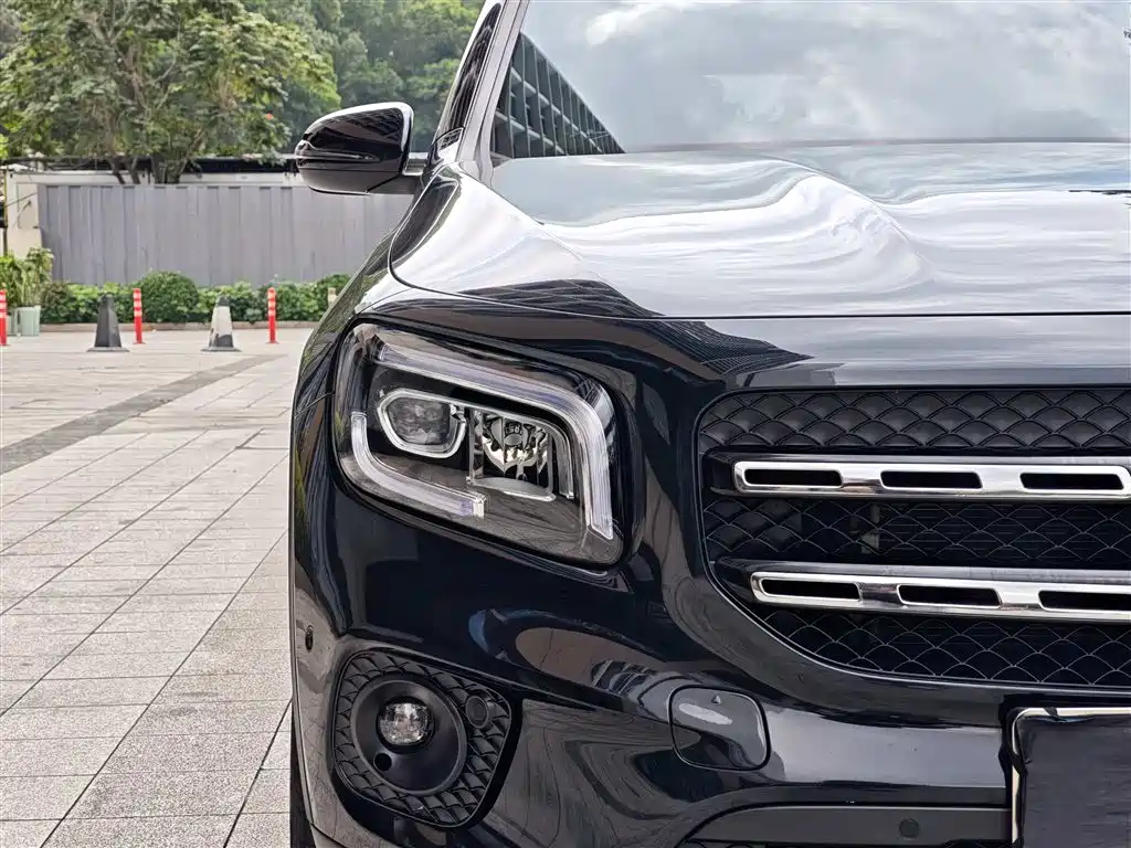 Mercedes-Benz GLB 2022 GLB 220 4MATIC фото 4