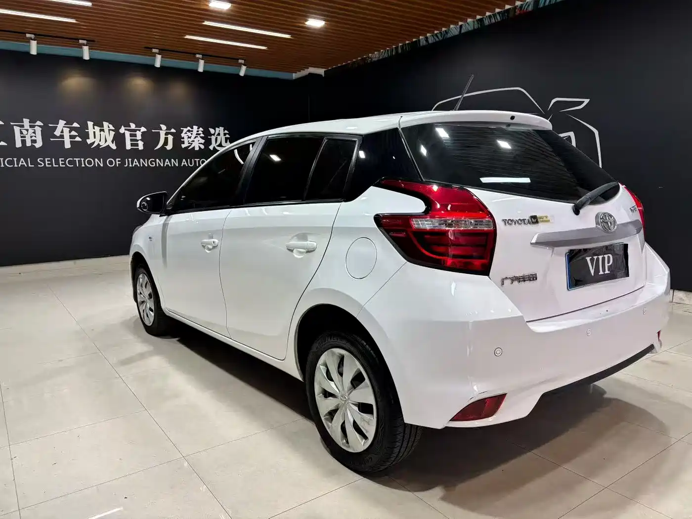 Toyota YARiS L Zhi Xuan 2016 Facelift 1.5E CVT Charming Edition фото 3