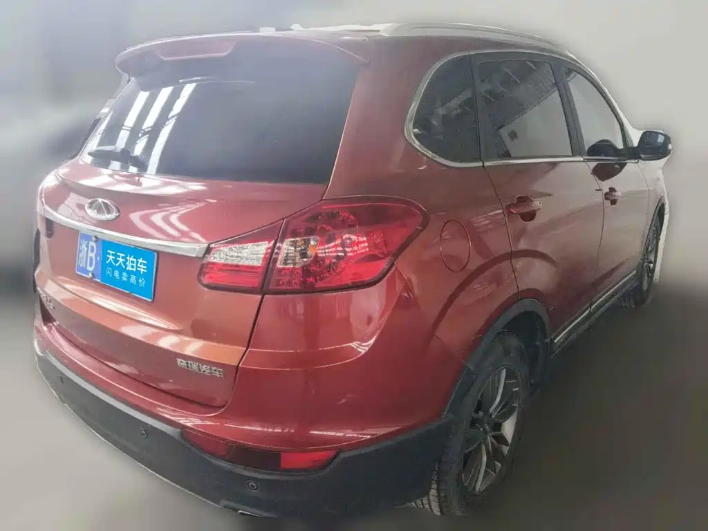 Photo 2 - Chery Tiggo 5