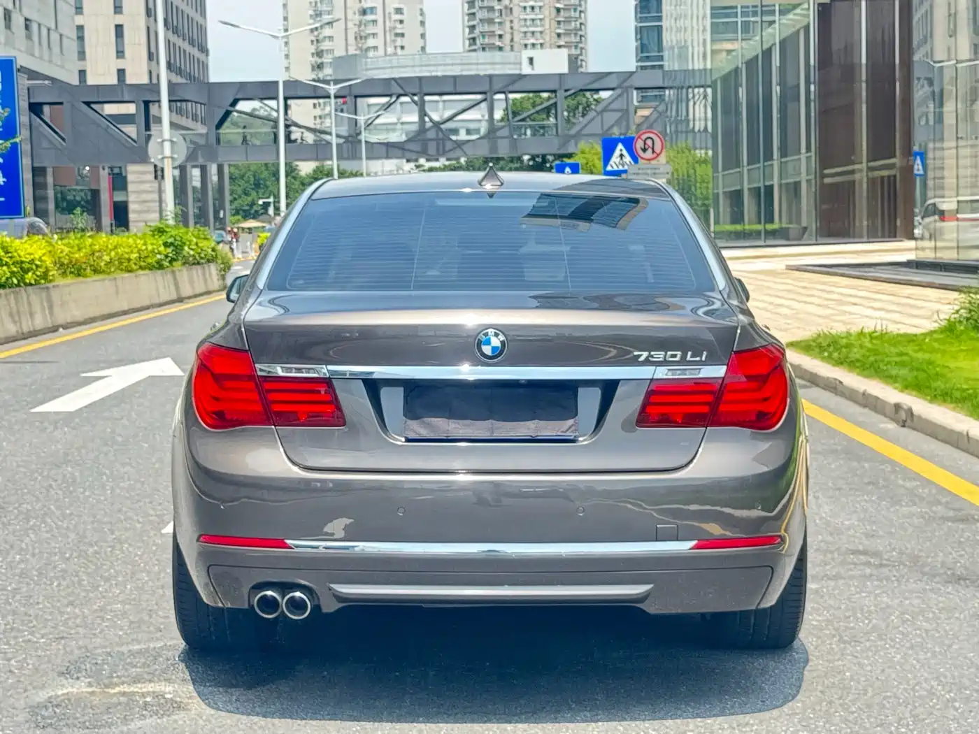 BMW 7 Series 2014 730Li Premium фото 5