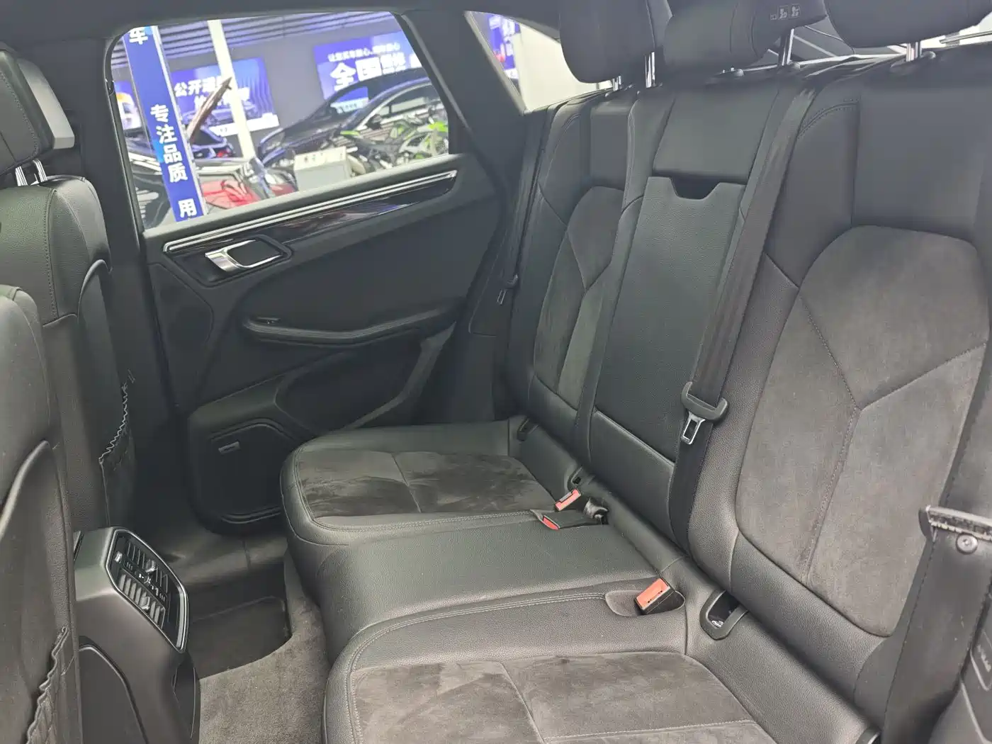 Porsche Macan 2014 Macan S 3.0T фото 8