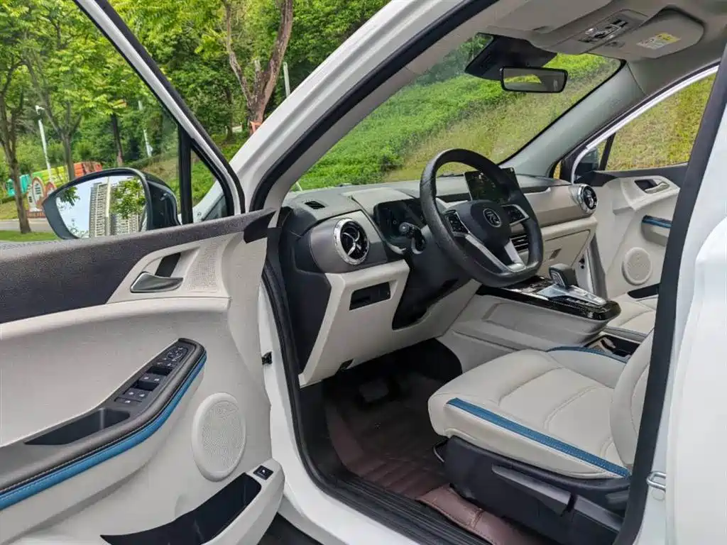 BYD Yuan Pro 2023 401KM Premium фото 7