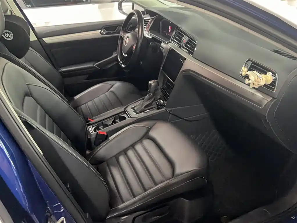 Volkswagen Lamando 2021 280TSI DSG Comfort Edition фото 3
