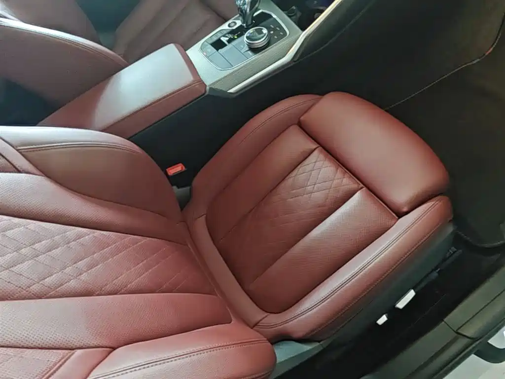 BMW 3 Series 2022 Facelift 325Li M Sport Shadow Edition фото 25
