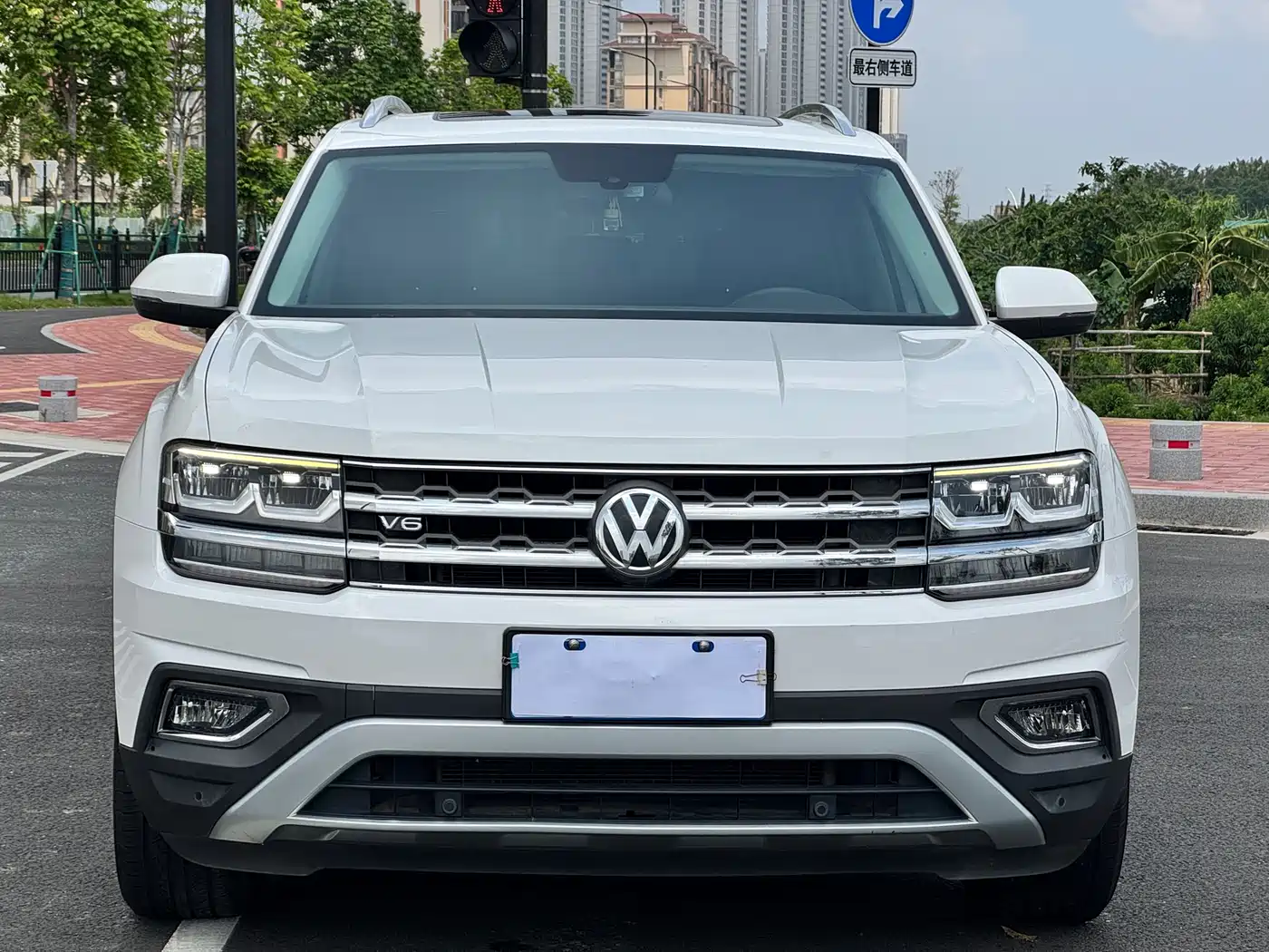Volkswagen Teramont 2017 530 V6 4WD Luxury Edition фото 2
