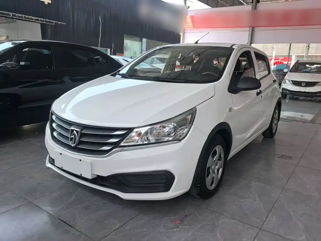Baojun 310 2017 2016 1.2L Manual Value Edition
