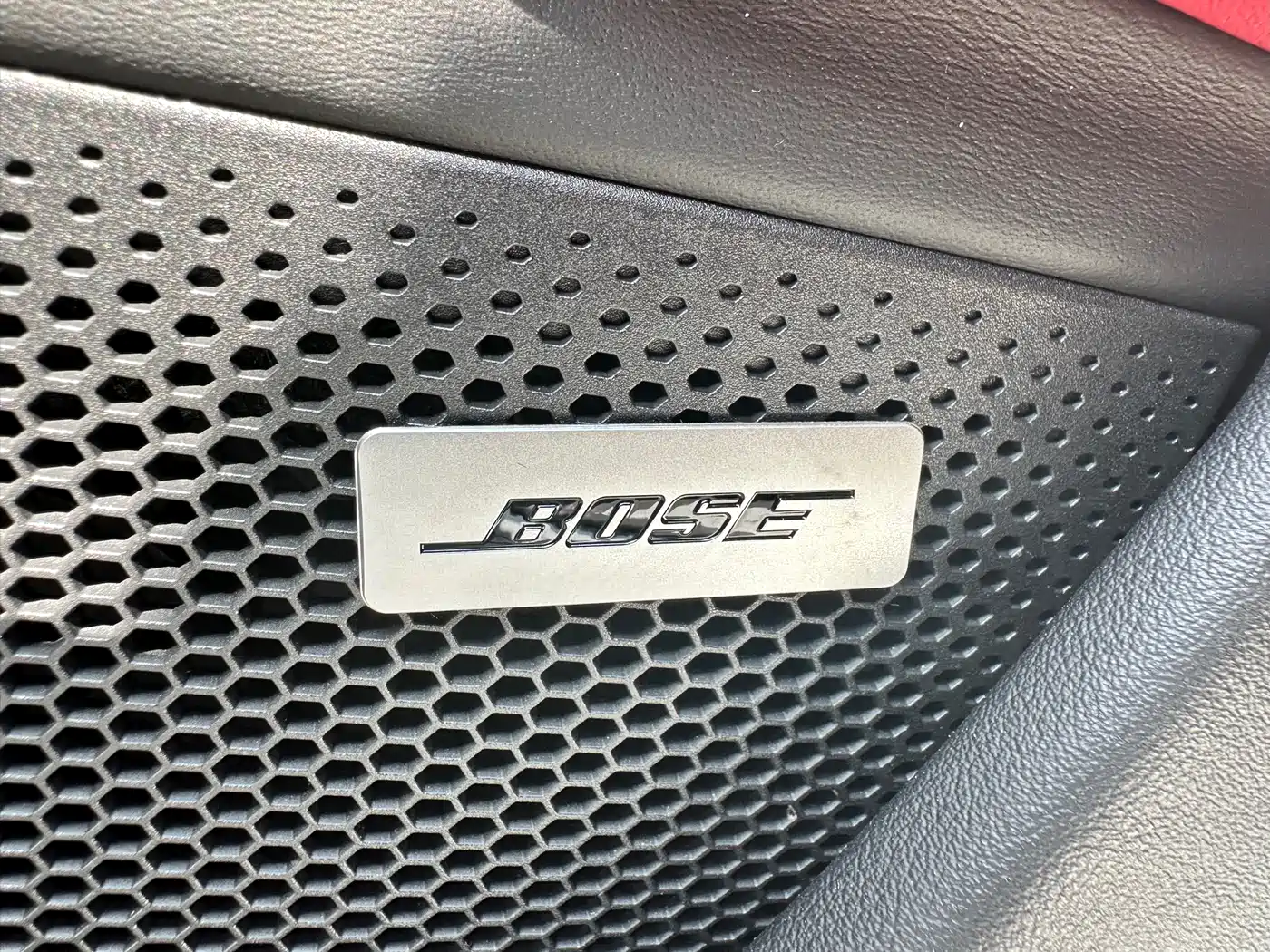 Porsche Taycan 2019 Taycan 4S фото 15
