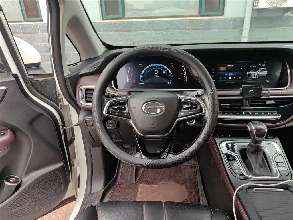 GAC Trumpchi Trumpchi M6 2021 PRO 270T DCT Premium Edition фото 3