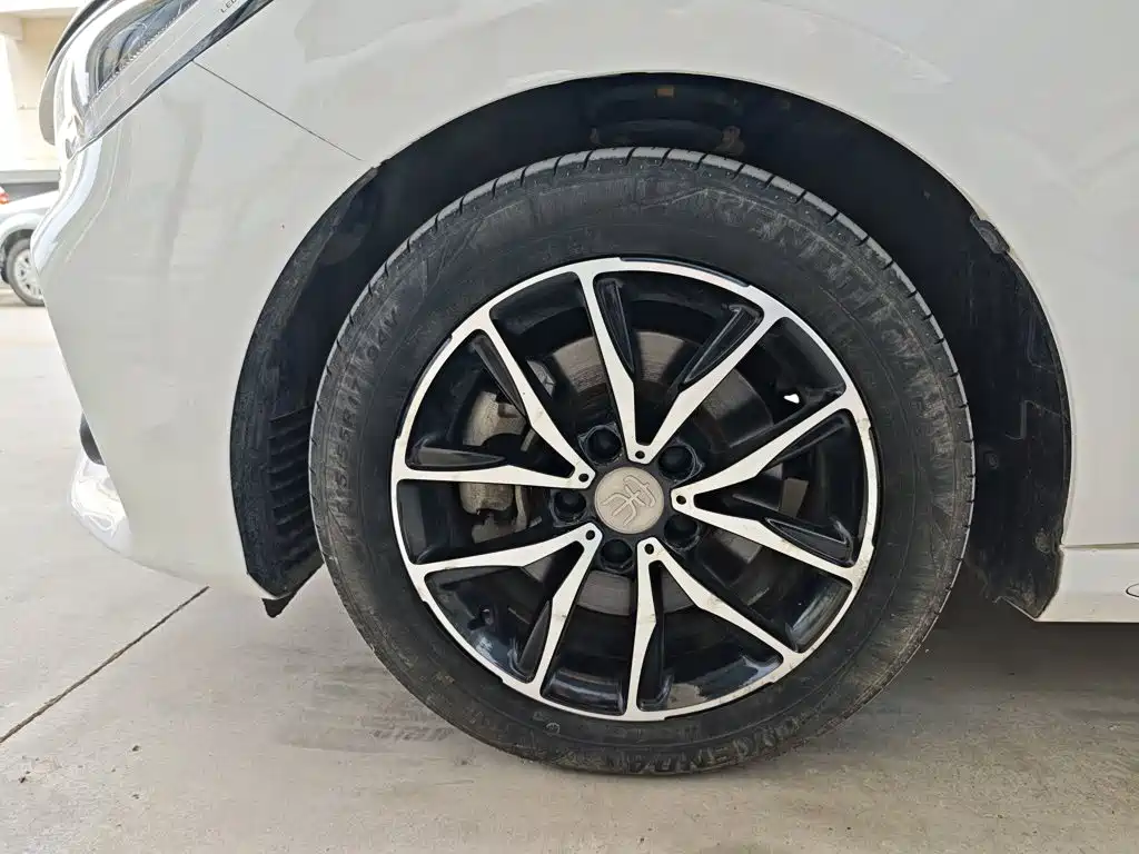 BYD Song MAX 2018 2017 1.5T Auto Smart Elite 7-Seater