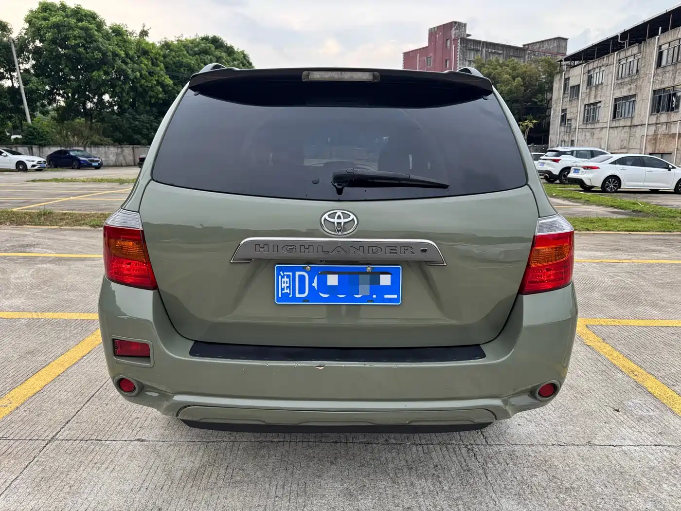 Toyota Highlander 2011 2011 2.7L 2WD 7-seat Luxury