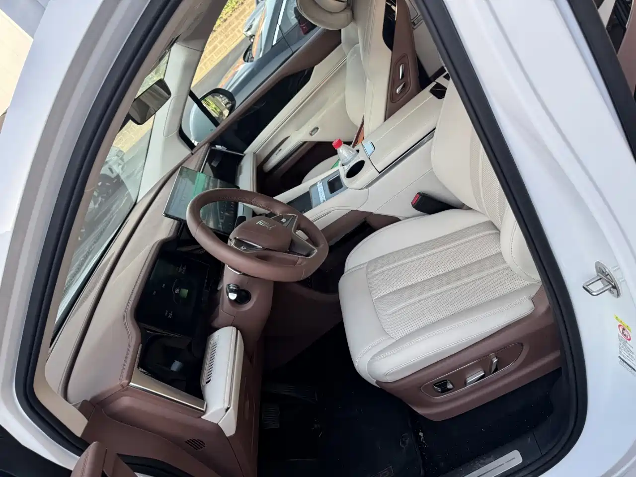 Фото 2 - BYD Xia