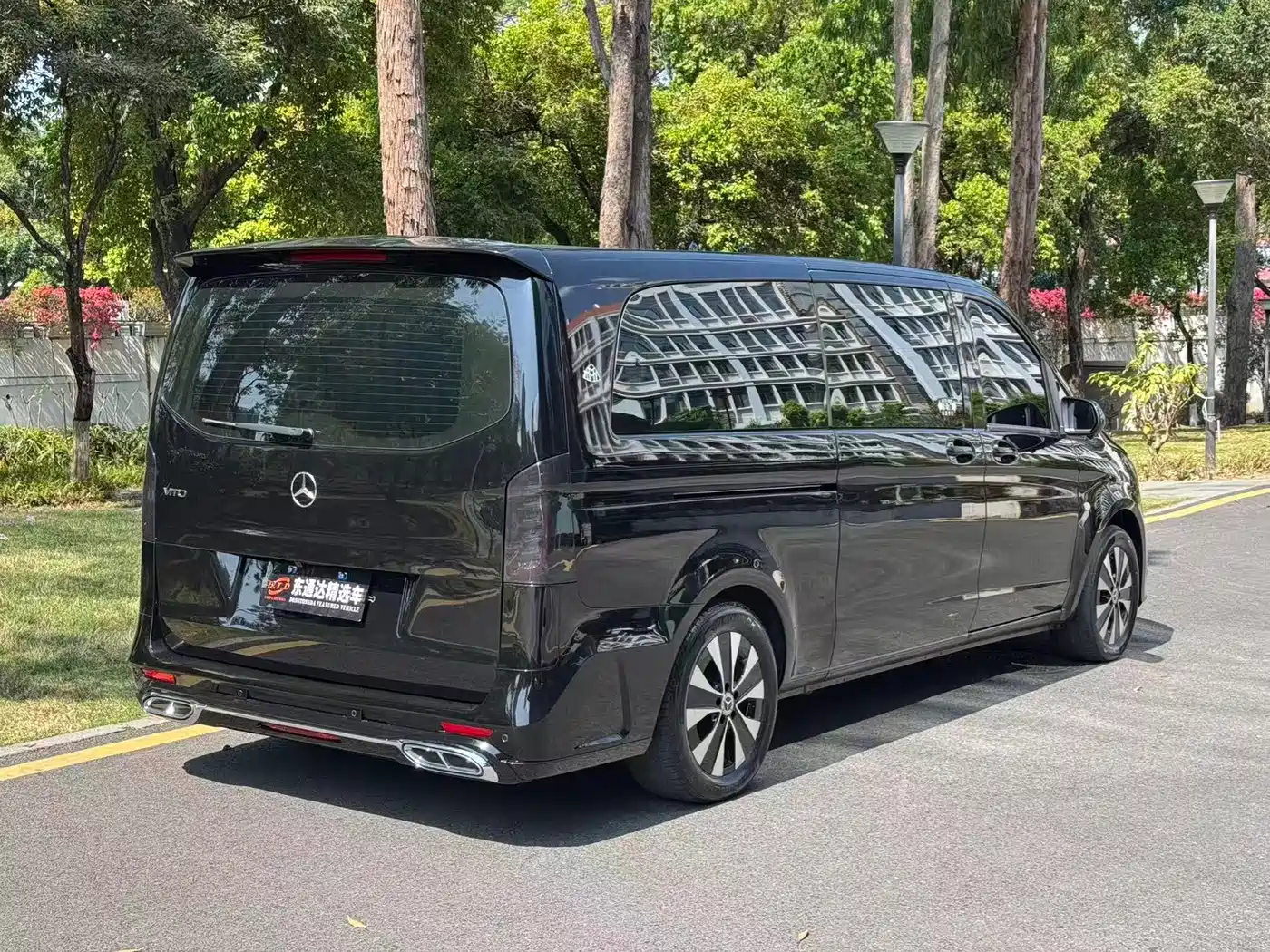 Mercedes-Benz Vito 2021 2.0T Business Edition 7-seater фото 19