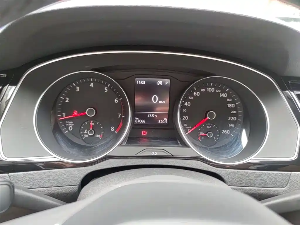 Volkswagen Magotan 2020 330TSI DSG Leading фото 12