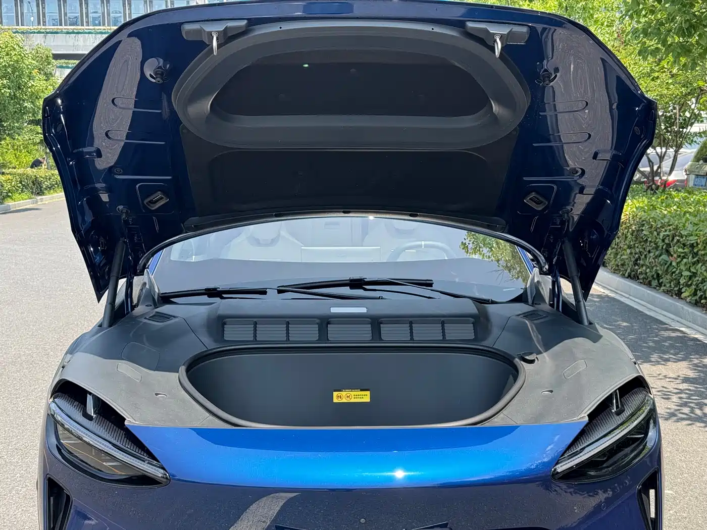 Xiaomi Auto Xiaomi YU7 2025 Extended Range RWD Edition фото 18