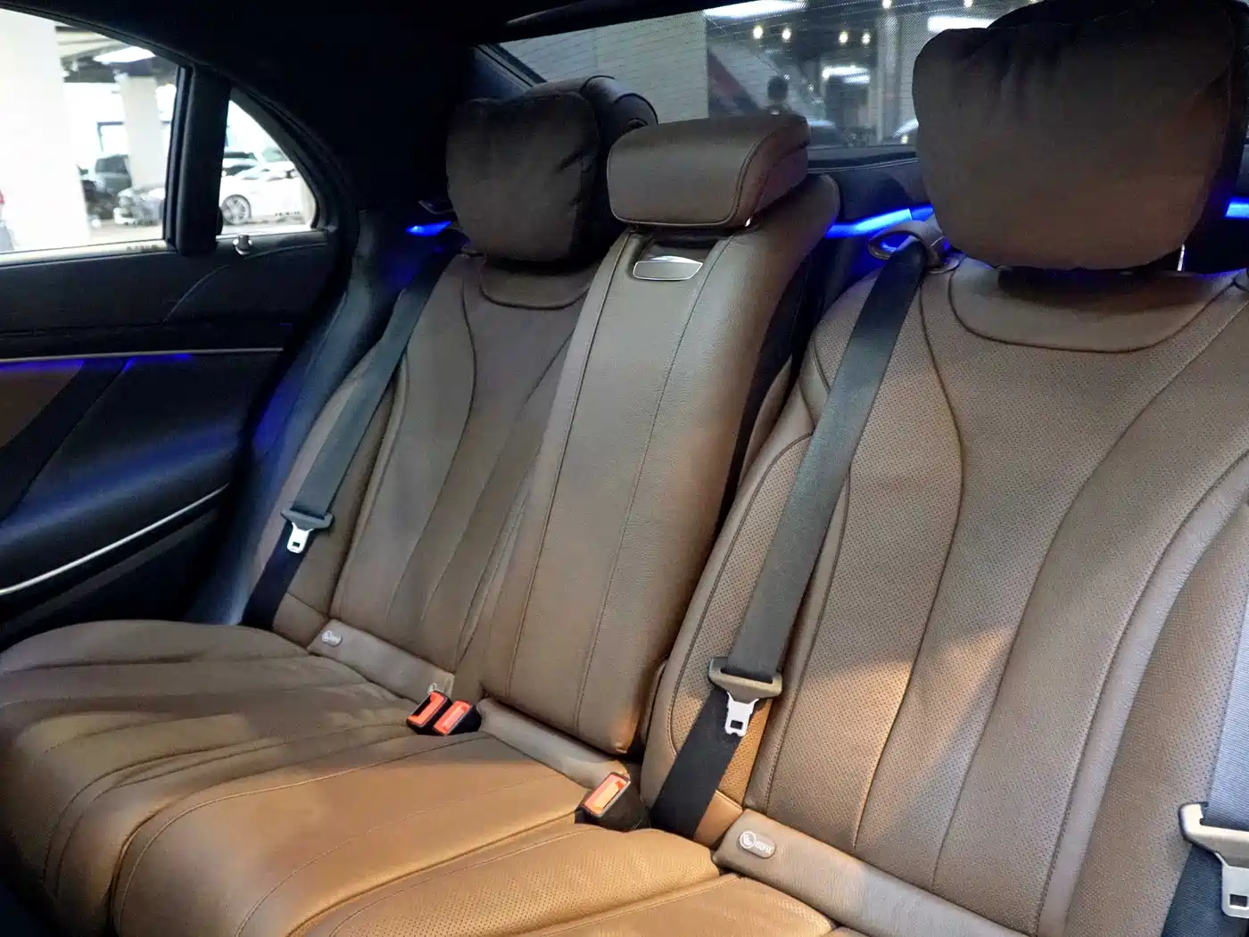 Mercedes-Benz S-Class 2018 S 450 L 4MATIC Excellence Special Edition фото 3