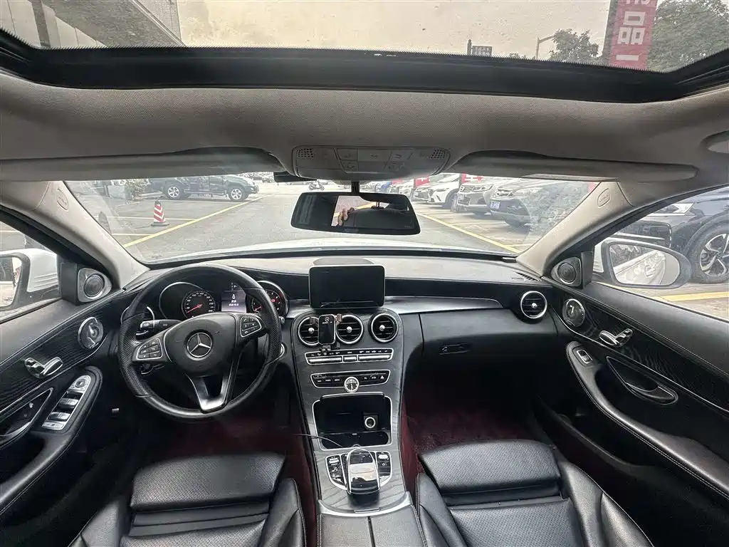 Mercedes-Benz C-Class 2017 C 180 L Sport фото 9