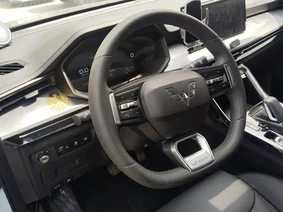 Wuling Motors Wuling Xingchen 2023 2022 2.0L DHT Electric Speed Edition