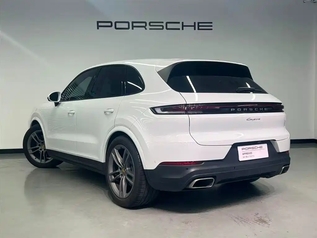 Фото 28 - Porsche Cayenne