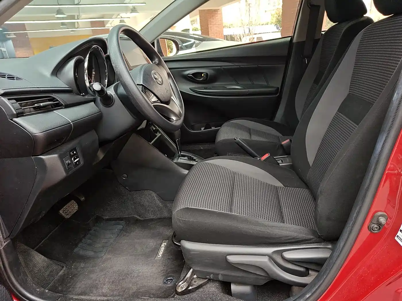 Toyota Vios FS 2021 1.5L CVT Fengchi Edition фото 11