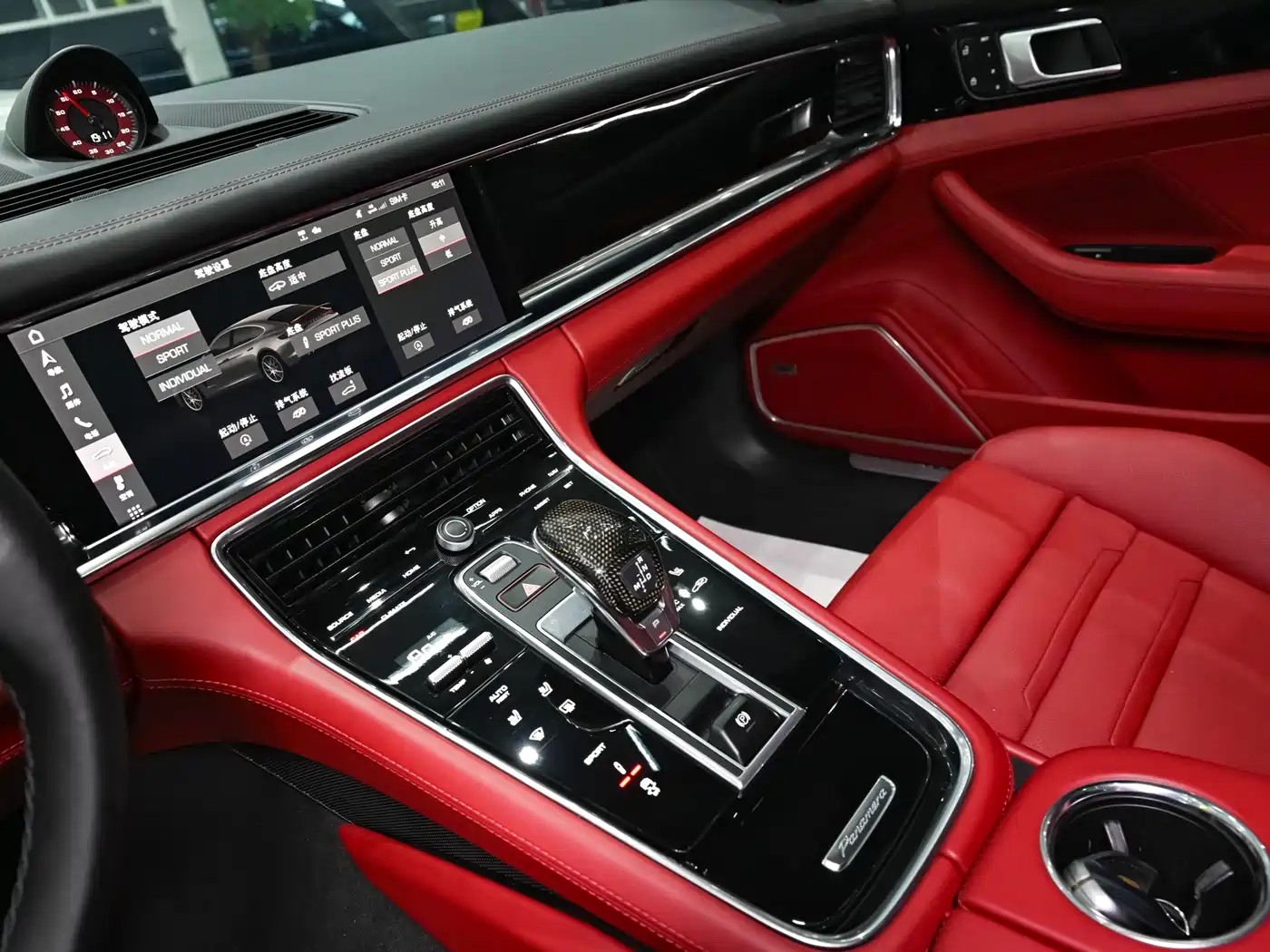 Porsche Panamera 2021 Panamera Executive Long Wheelbase 2.9T фото 15
