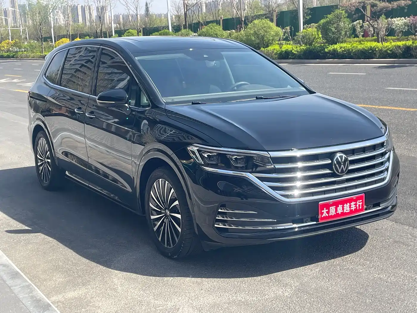 Volkswagen Viloran 2024 380TSI Executive Edition фото 3