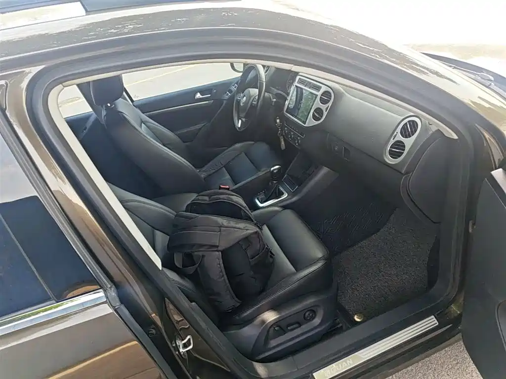 Volkswagen Tiguan 2015 1.8TSI Automatic 2WD Comfortline фото 25