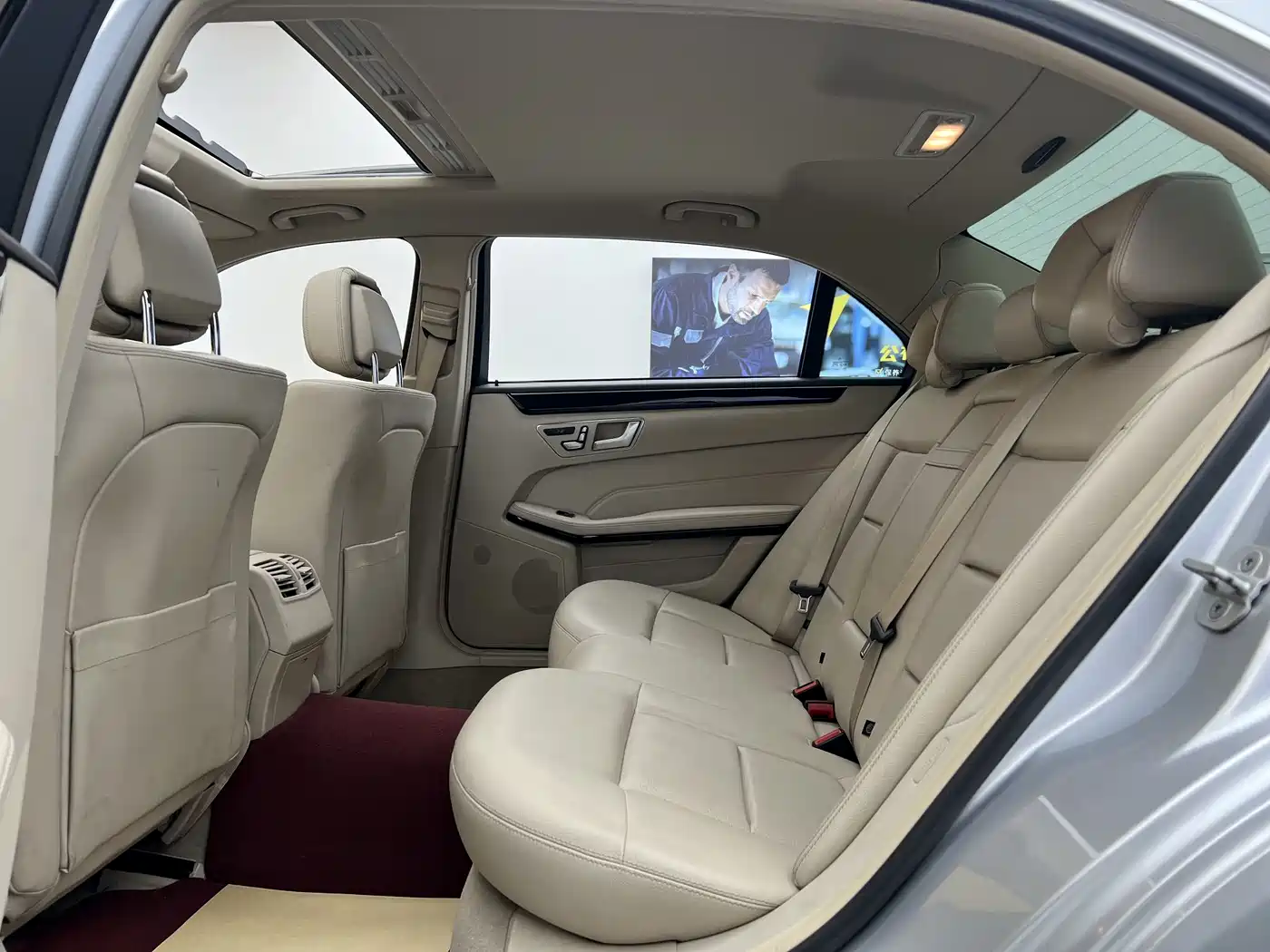 Mercedes-Benz E-Class 2014 E 260 L Sport фото 6