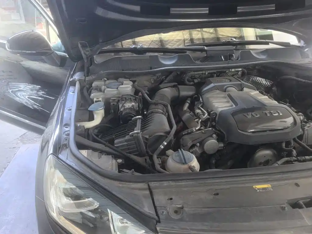 Фото 21 - Volkswagen Touareg