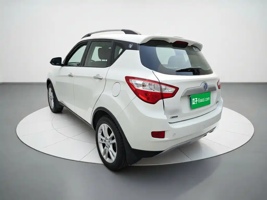 Changan CS35 2014 2014 1.6L Automatic Luxury Type China IV