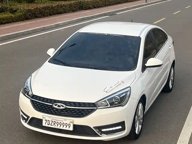 CHERY ARRIZO 5