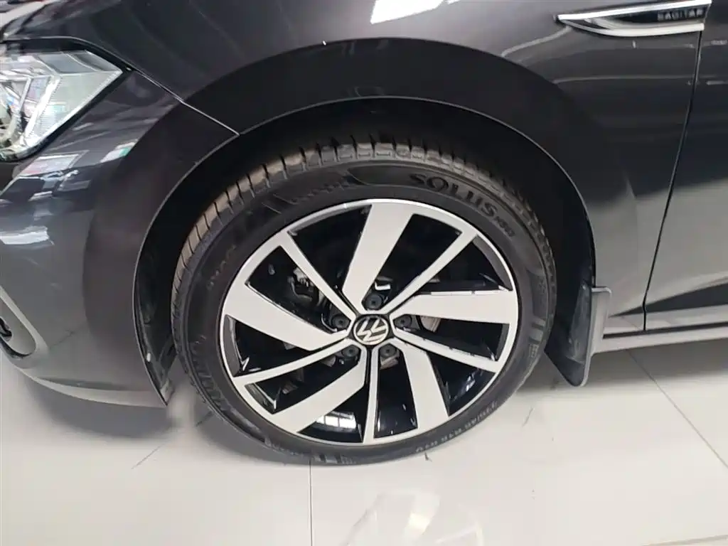 Volkswagen Sagitar 2023 300TSI DSG Surpassing Edition фото 23